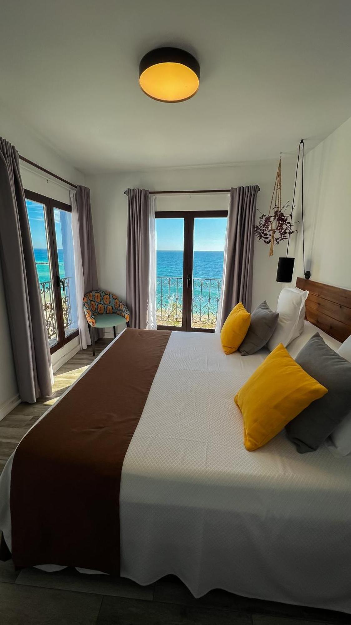 Hostal Boutique Casa Del Mar Алтеа Екстериор снимка